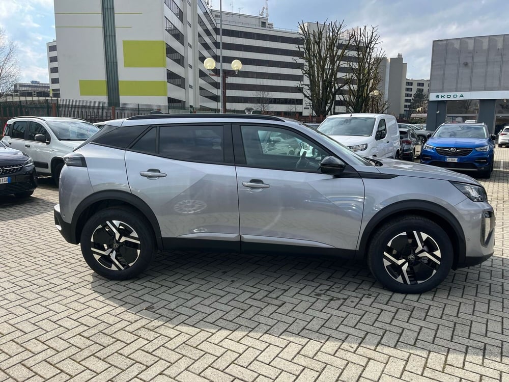 Peugeot 2008 nuova a Milano (5)