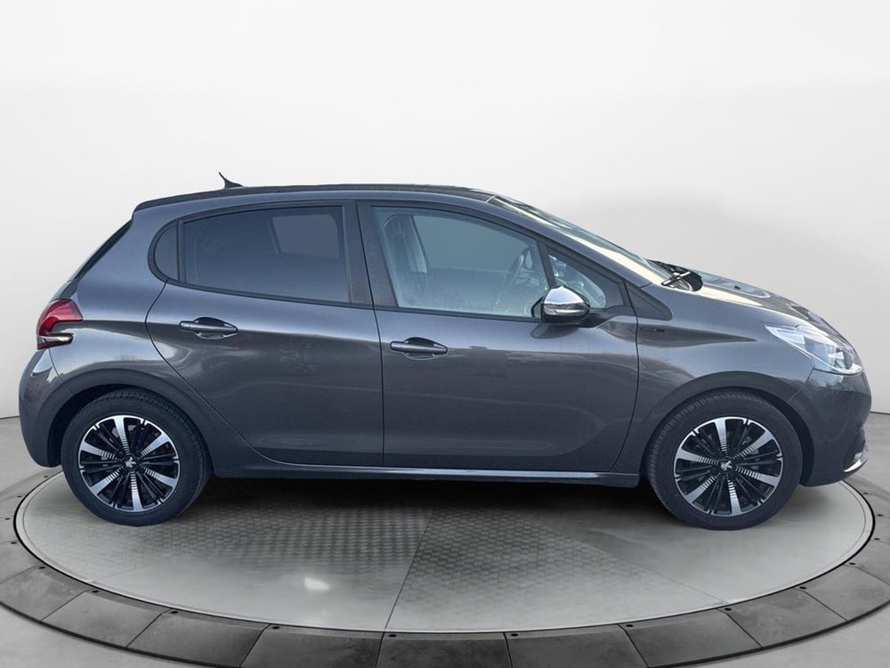 Peugeot 208 usata a Siena (7)