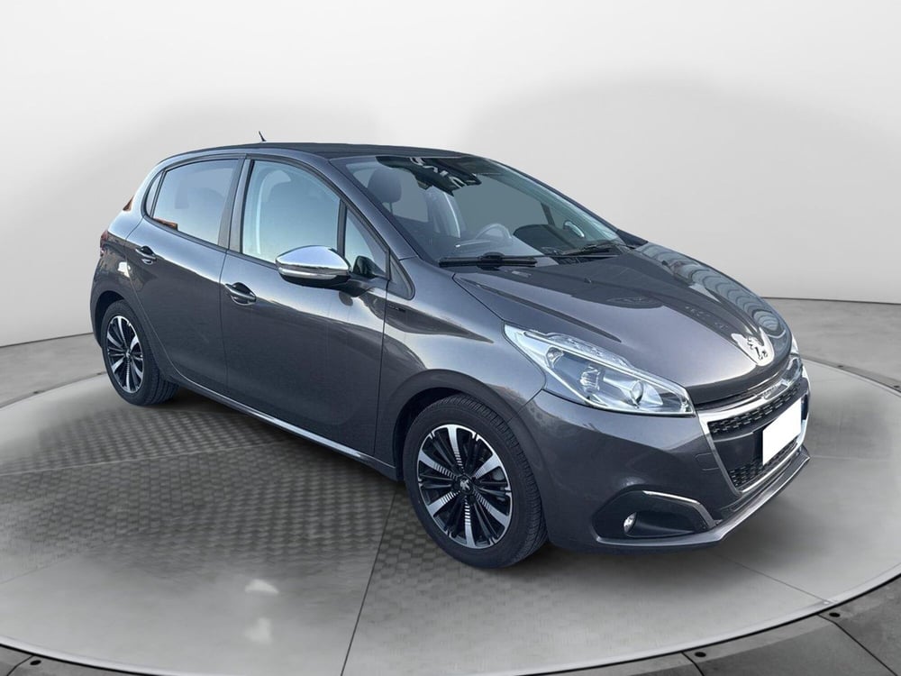 Peugeot 208 usata a Siena (8)