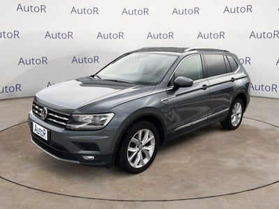 Volkswagen Tiguan Allspace 2.0 TDI SCR DSG 4MOTION Business BMT  del 2019 usata a Tito