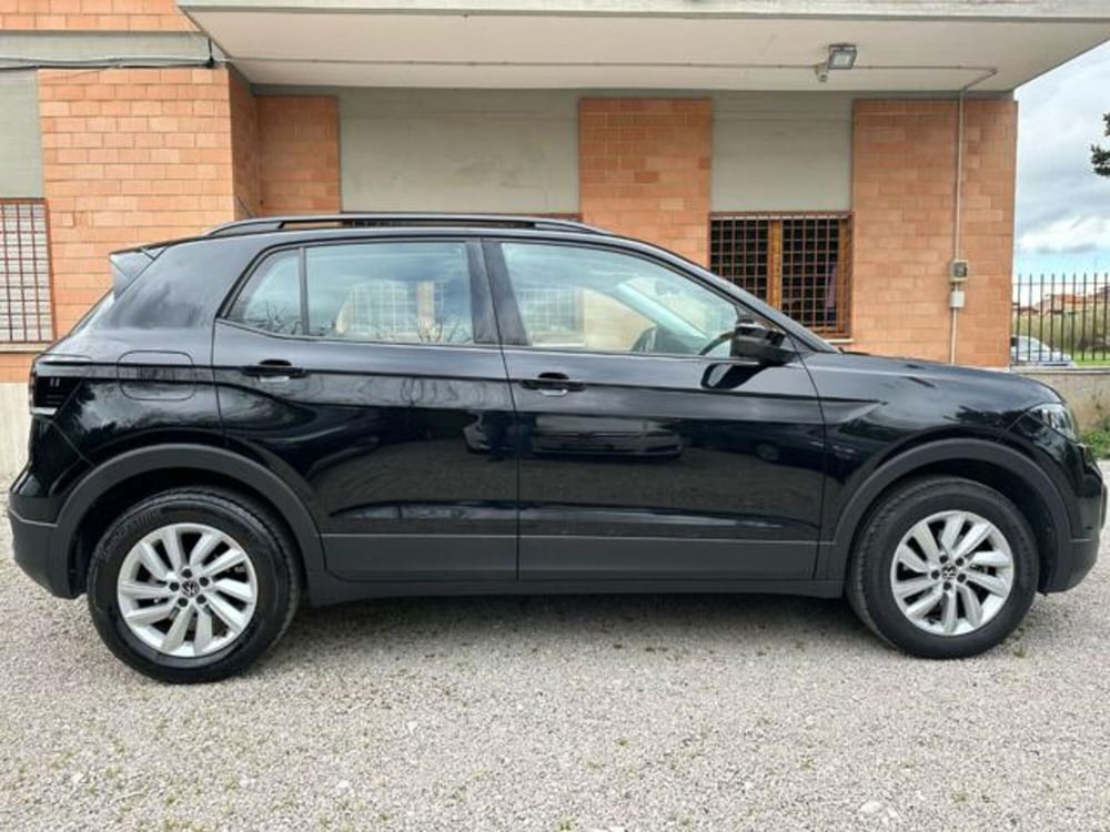 Volkswagen T-Cross usata a Roma (6)