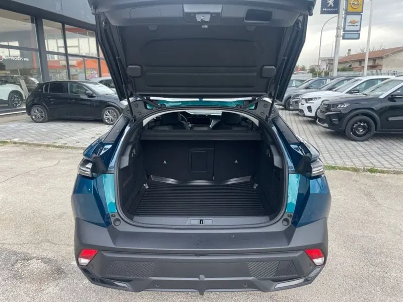 Peugeot 408 usata a Foggia (7)