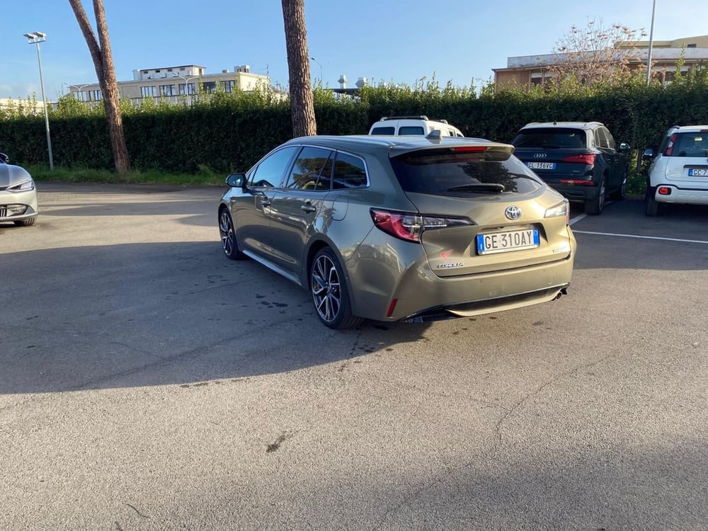 Toyota Corolla Touring Sports usata a Roma (12)