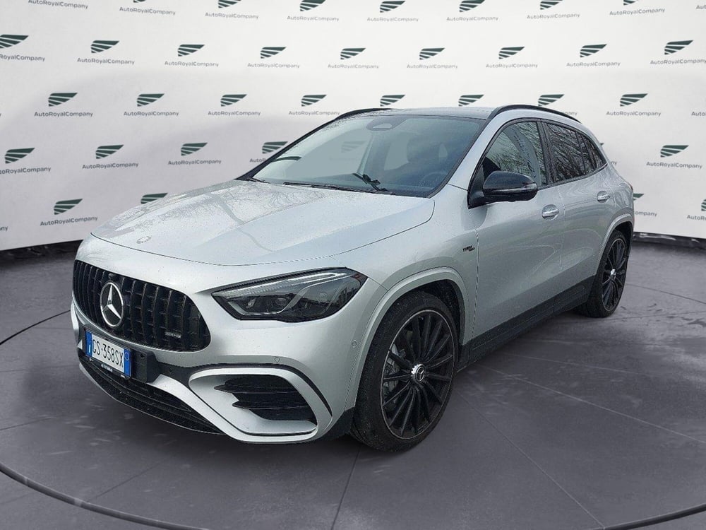 Mercedes-Benz GLA SUV usata a Roma