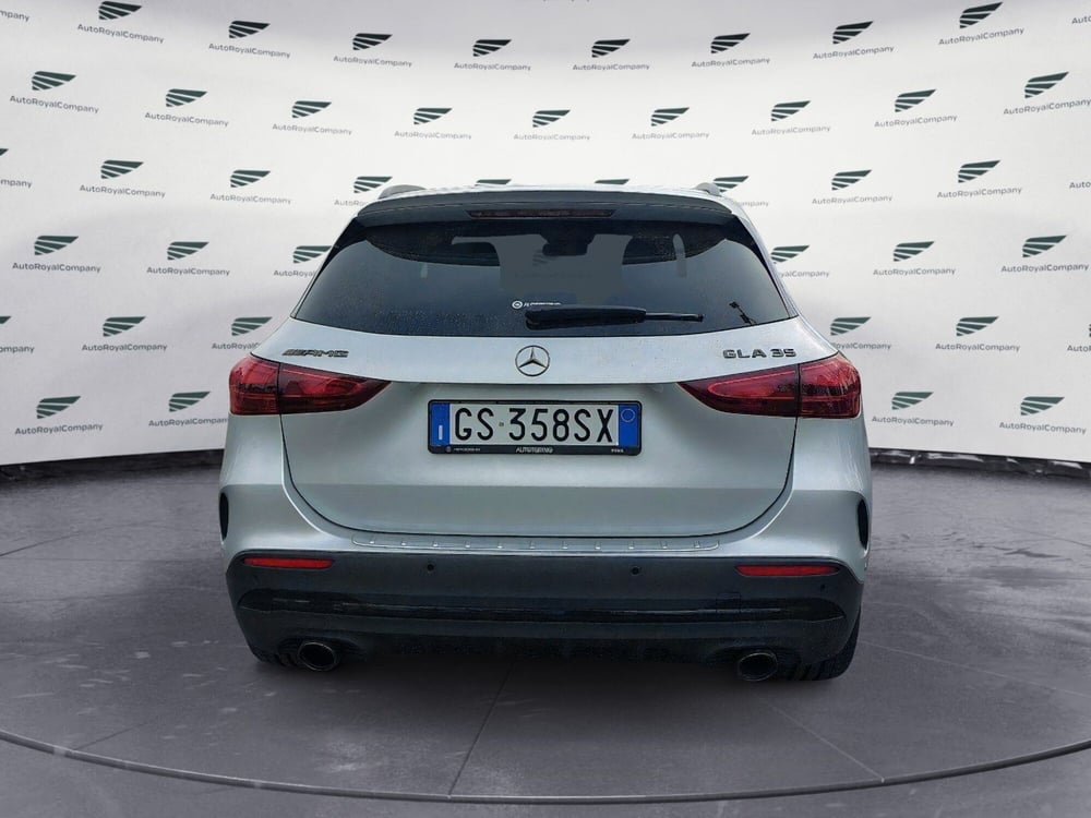 Mercedes-Benz GLA SUV usata a Roma (4)