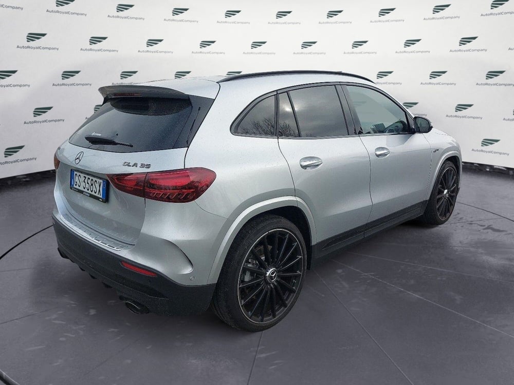 Mercedes-Benz GLA SUV usata a Roma (5)