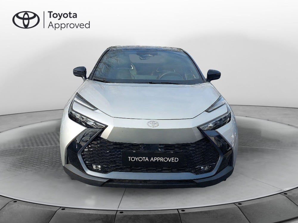 Toyota Toyota C-HR usata a Roma (7)