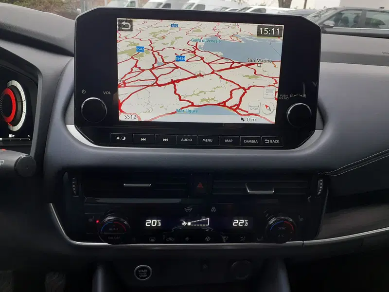 Nissan Qashqai usata a Modena (12)
