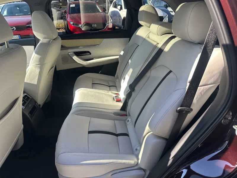 Mazda CX-80 usata a Udine (11)