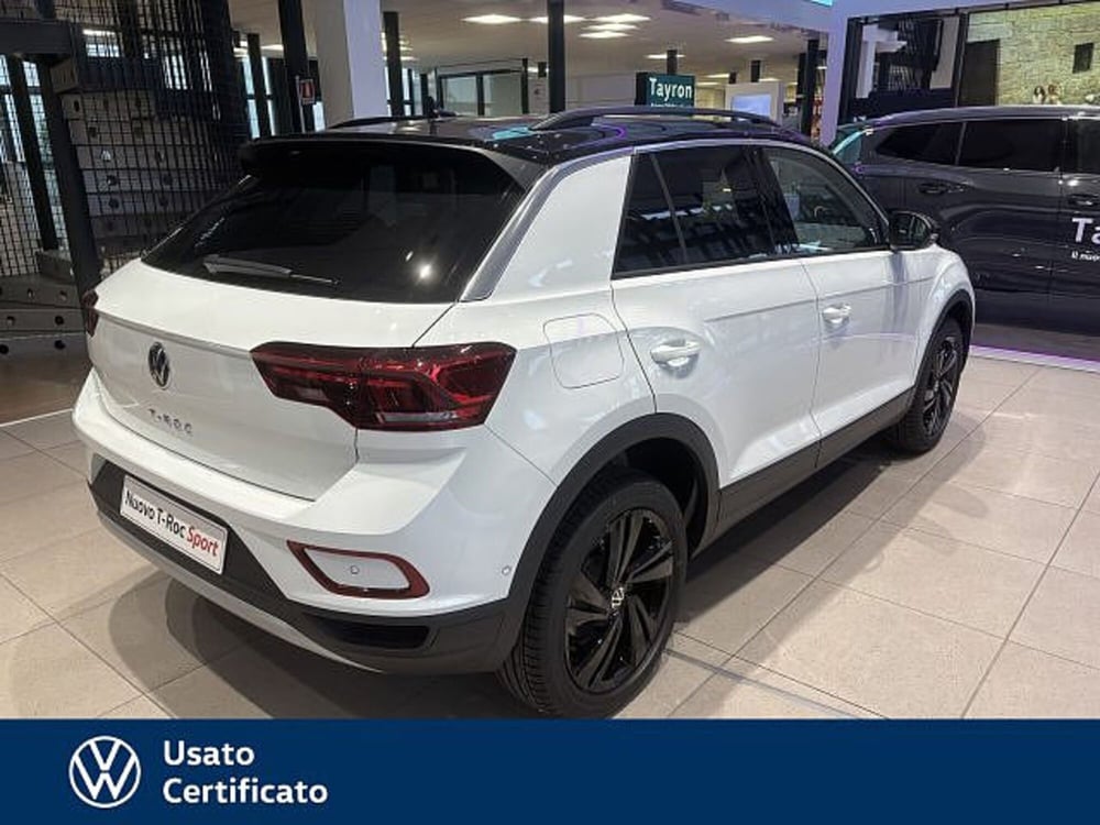 Volkswagen T-Roc nuova a Vicenza (4)