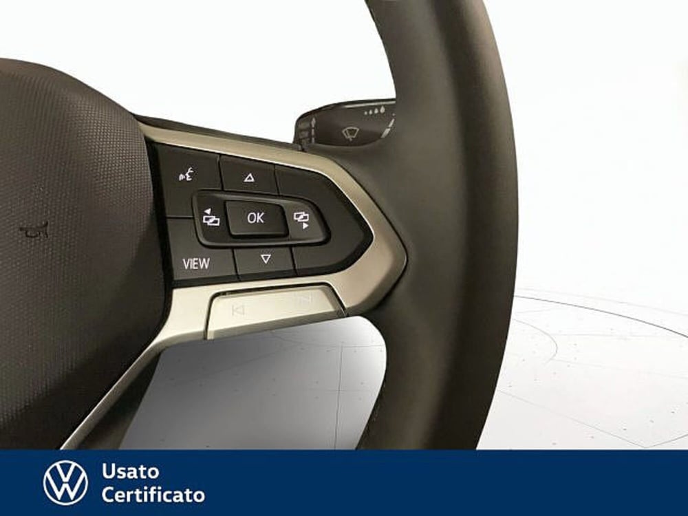 Volkswagen T-Roc nuova a Vicenza (10)