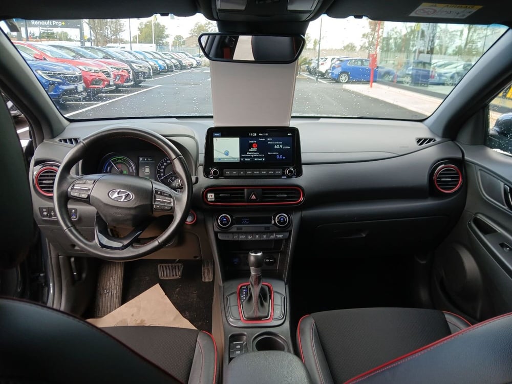 Hyundai Kona usata a Latina (12)