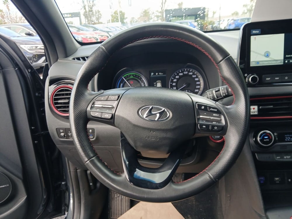 Hyundai Kona usata a Latina (13)