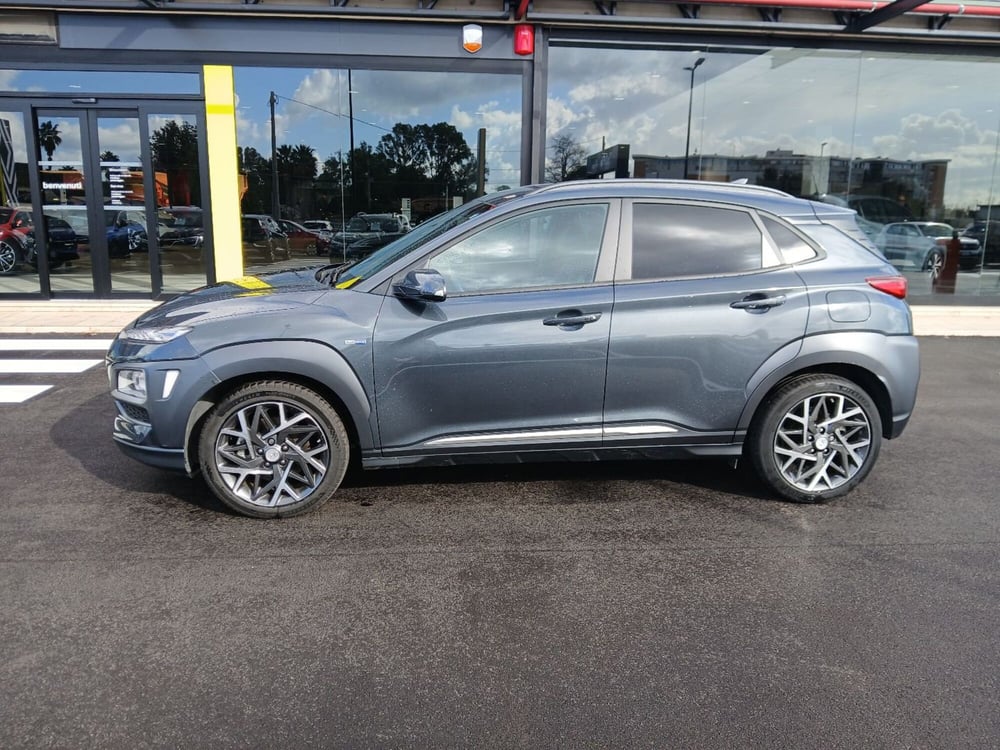 Hyundai Kona usata a Latina (7)