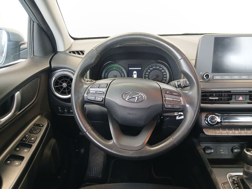 Hyundai Kona usata a Latina (13)