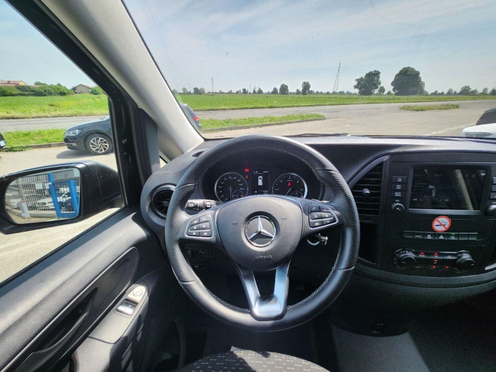 Mercedes-Benz Vito usata a Milano (16)
