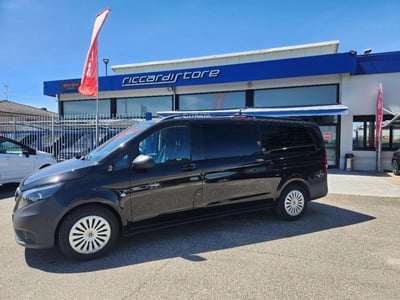 Mercedes-Benz Vito 2.0 116 CDI 4x4 PL Tourer Pro Extra-Long del 2023 usata a Abbiategrasso