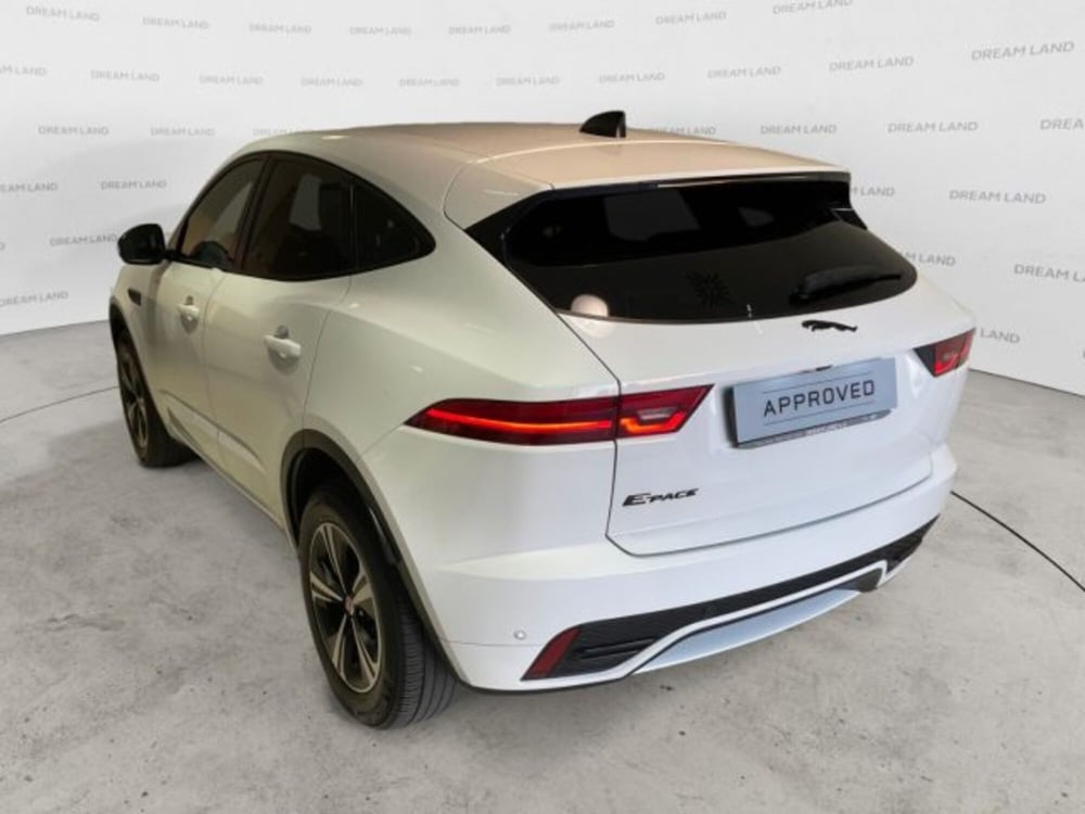 Jaguar E-Pace usata a Livorno (12)