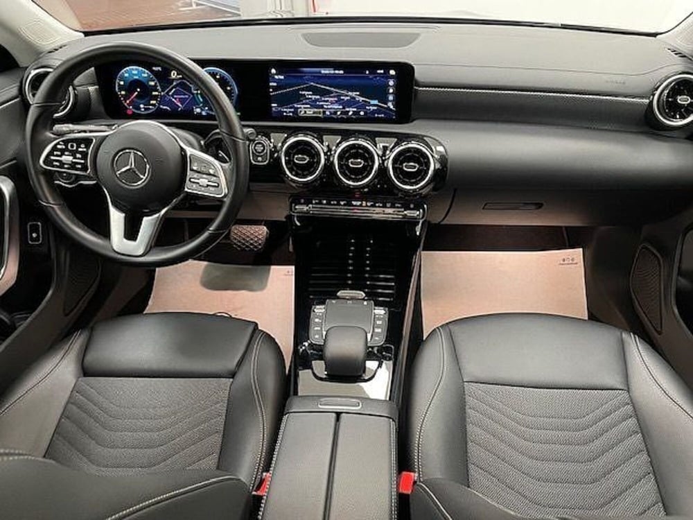 Mercedes-Benz CLA Shooting Brake usata a Alessandria (10)