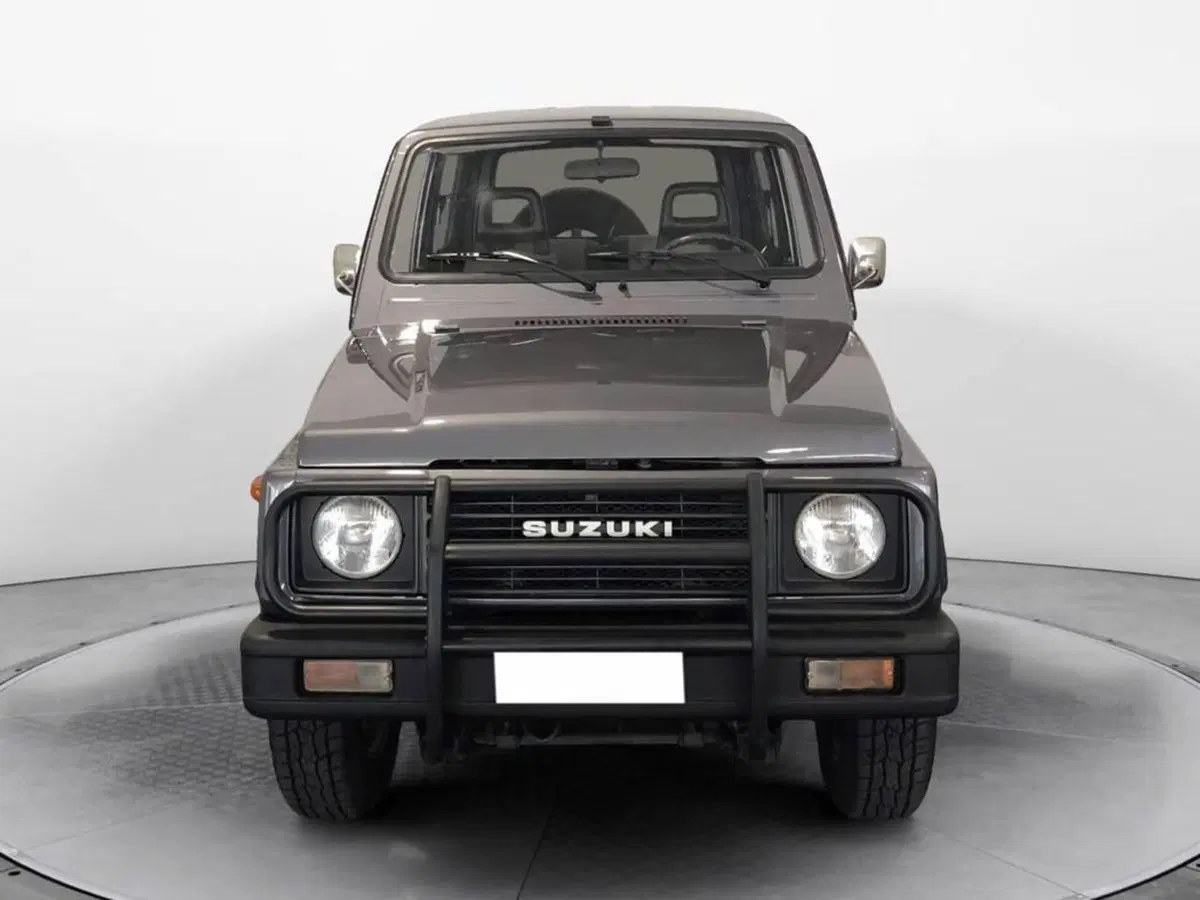 Suzuki Samurai usata a Torino (2)