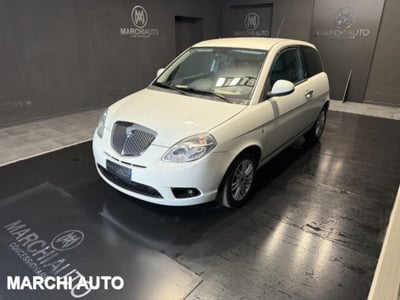 Lancia Ypsilon 1.2 69 CV Platino del 2010 usata a Bastia Umbra