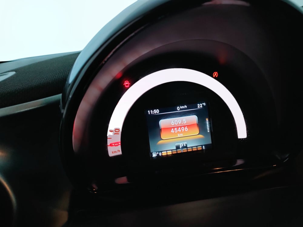 smart Fortwo usata a Ascoli Piceno (14)