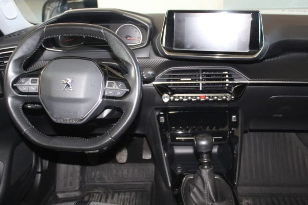 Peugeot 2008 usata a Terni (11)