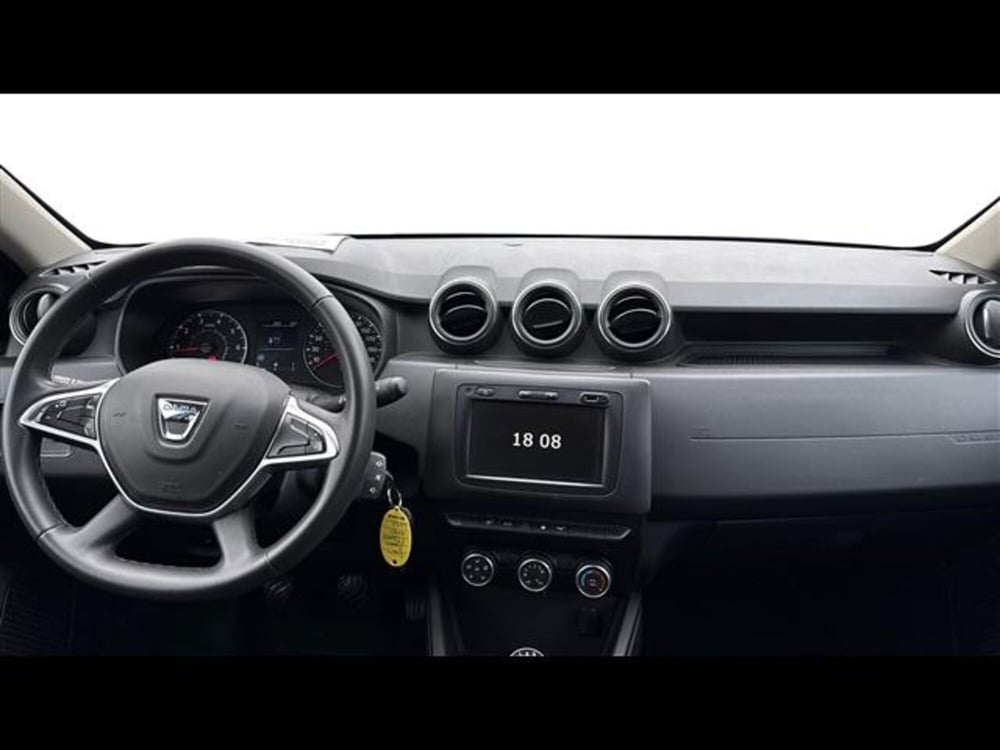 Dacia Duster usata a Padova (12)