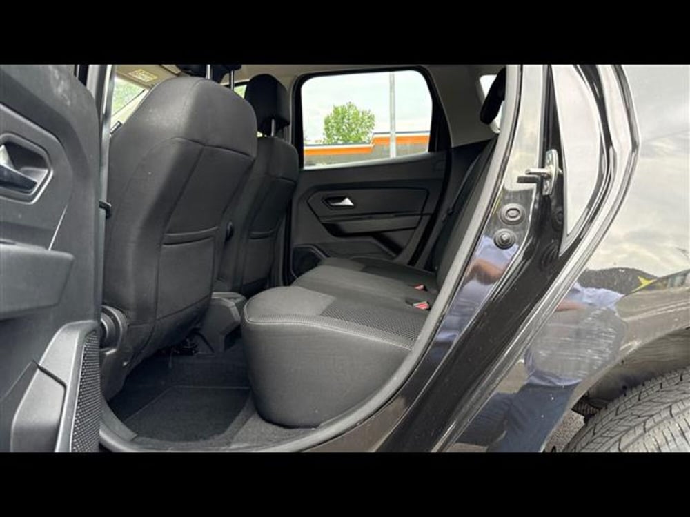 Dacia Duster usata a Padova (14)