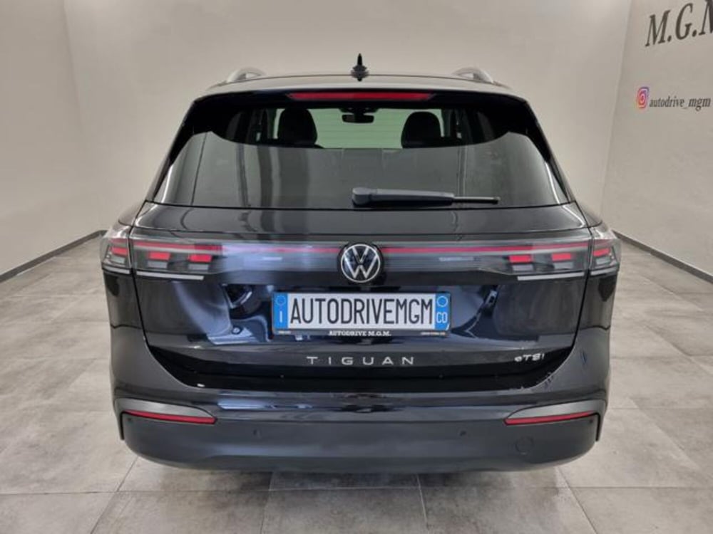 Volkswagen Tiguan usata a Como (3)