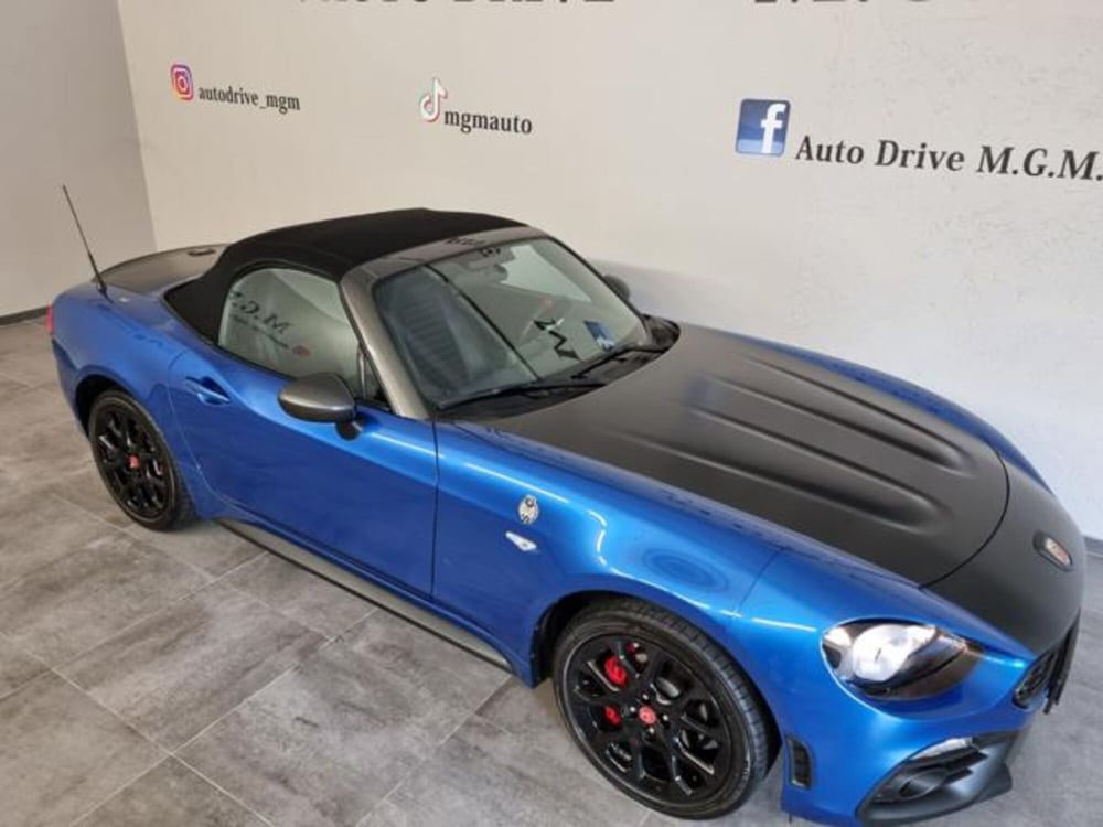 Abarth 124 Spider usata a Como (14)