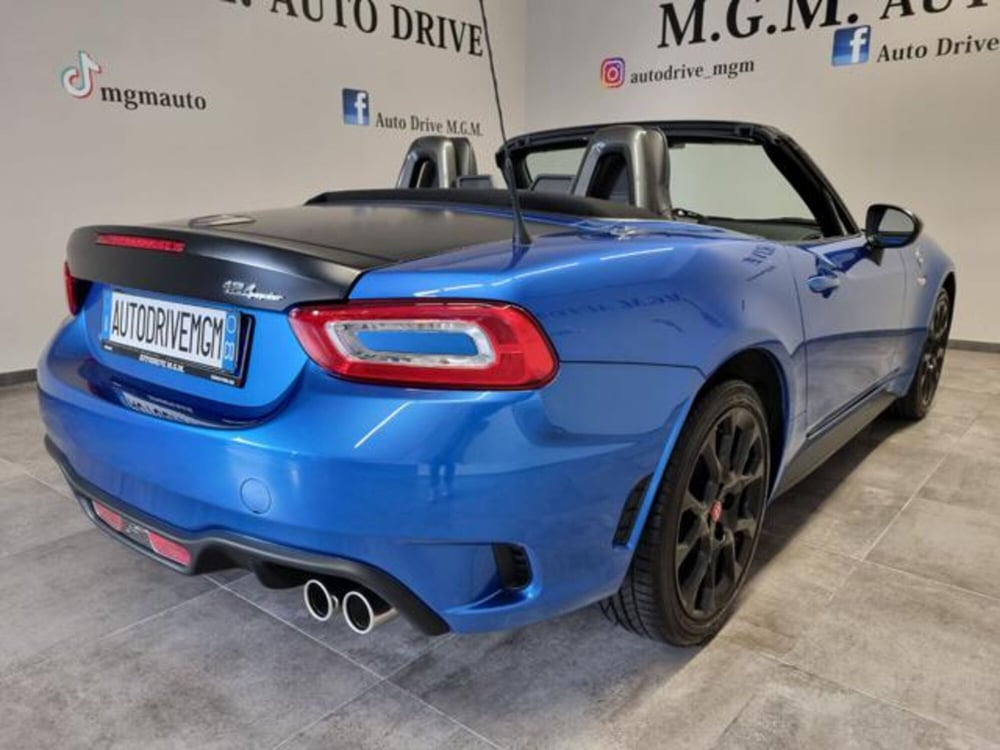 Abarth 124 Spider usata a Como (19)