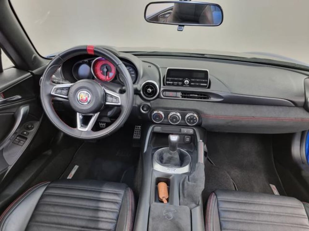 Abarth 124 Spider usata a Como (6)