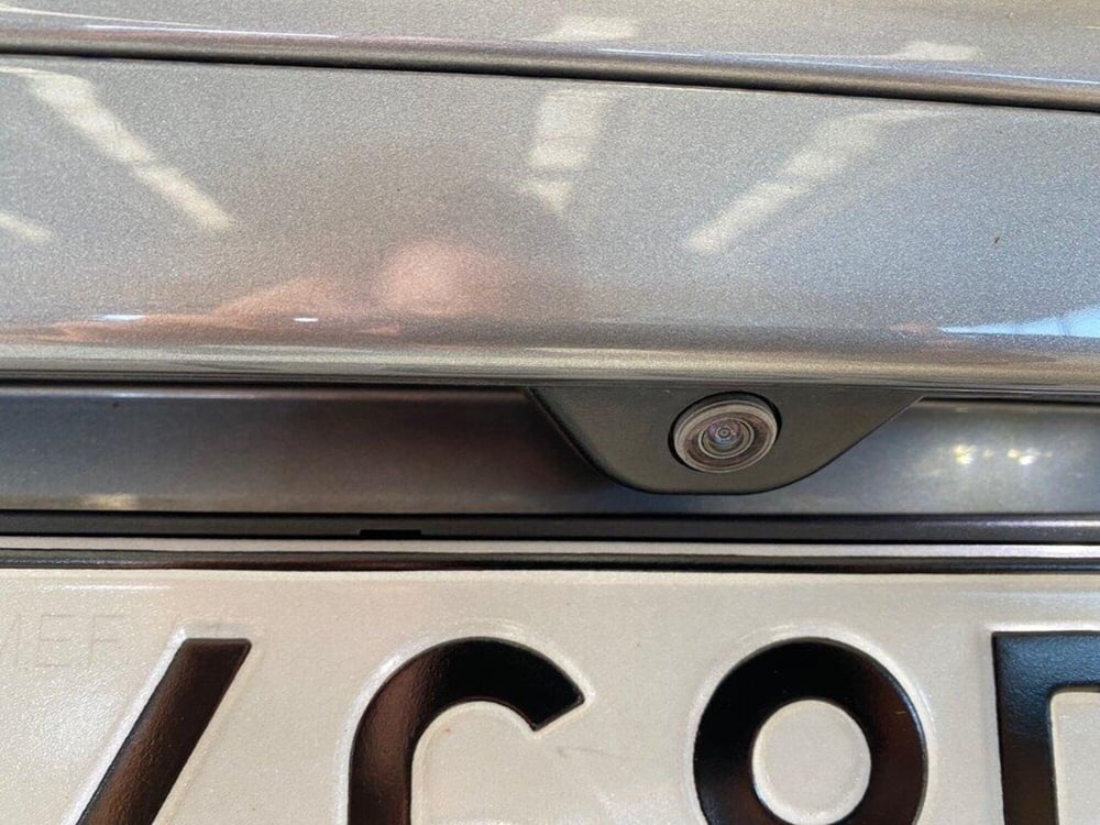 Alfa Romeo Stelvio usata a Torino (10)
