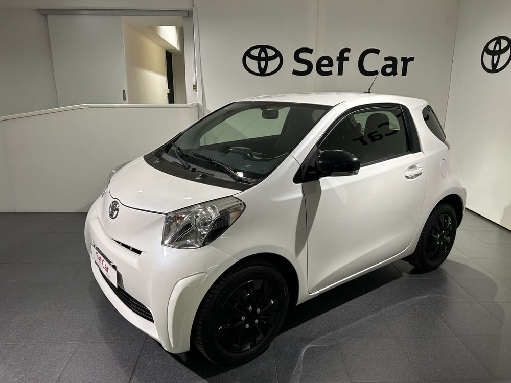 Toyota iQ usata a Milano