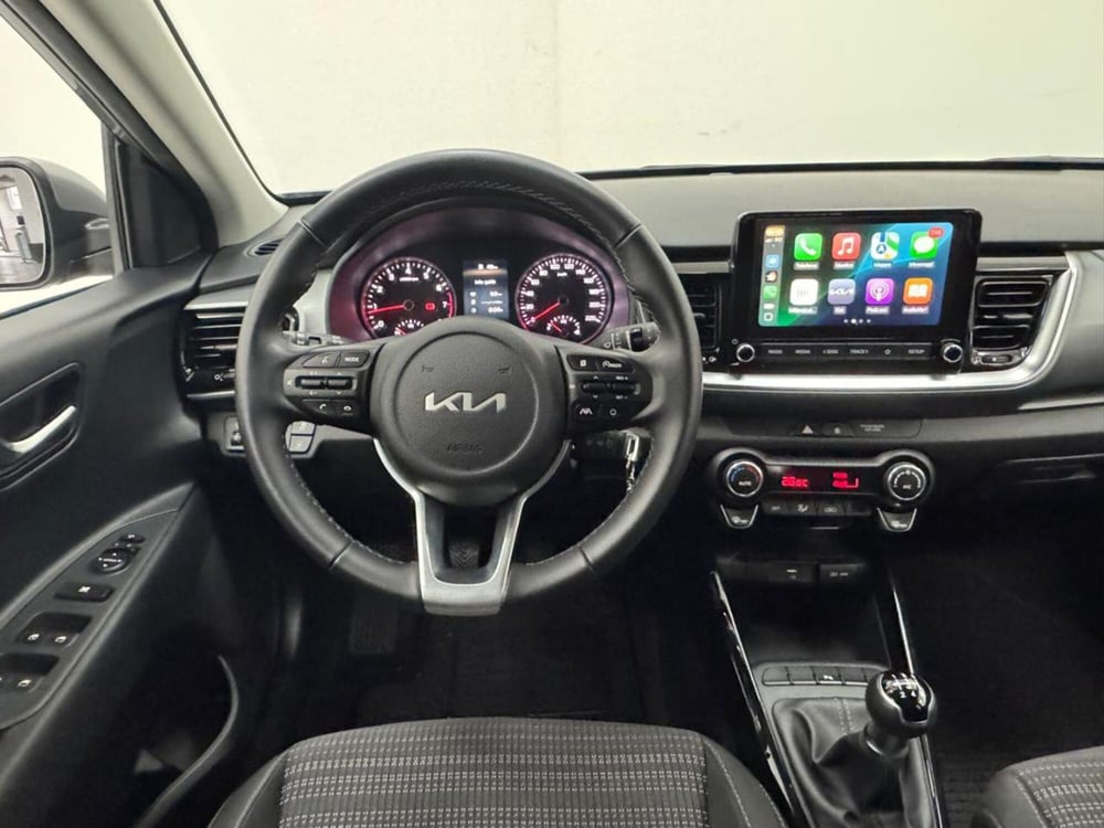 Kia Stonic usata a Como (10)