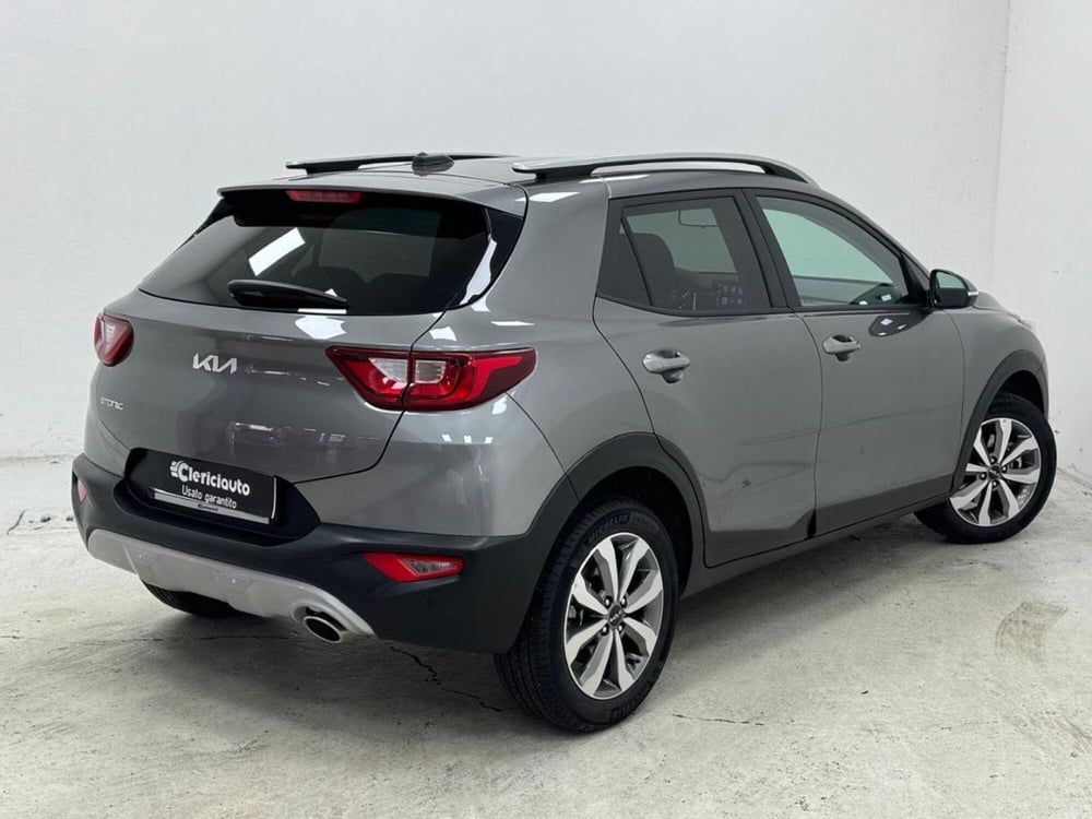 Kia Stonic usata a Como (2)