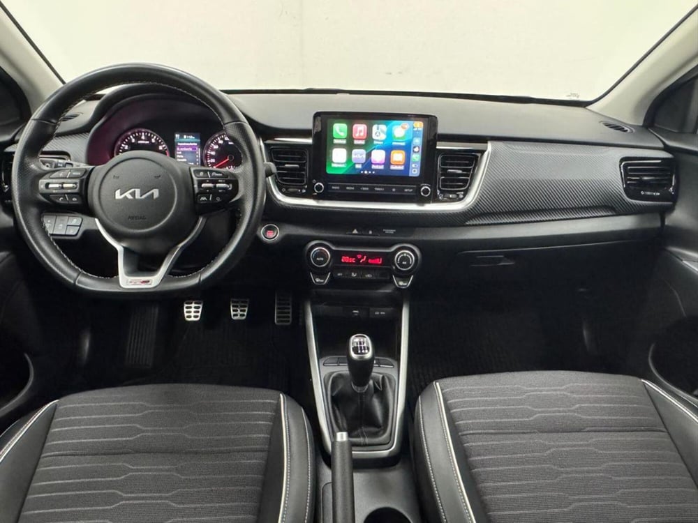 Kia Stonic usata a Como (4)