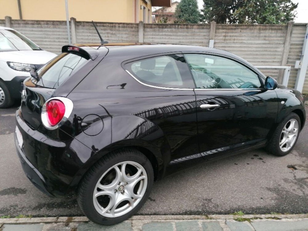 Alfa Romeo MiTo usata a Milano (4)