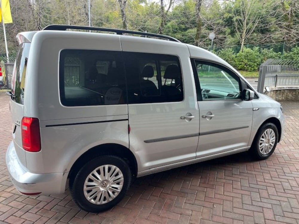 Volkswagen Caddy usata a Brescia (7)