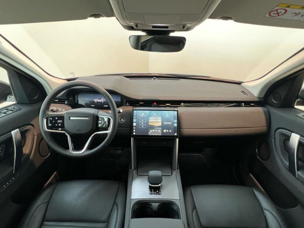 Land Rover Discovery Sport usata a Venezia (4)