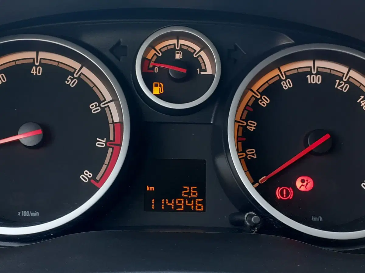 Opel Corsa usata a Modena (12)