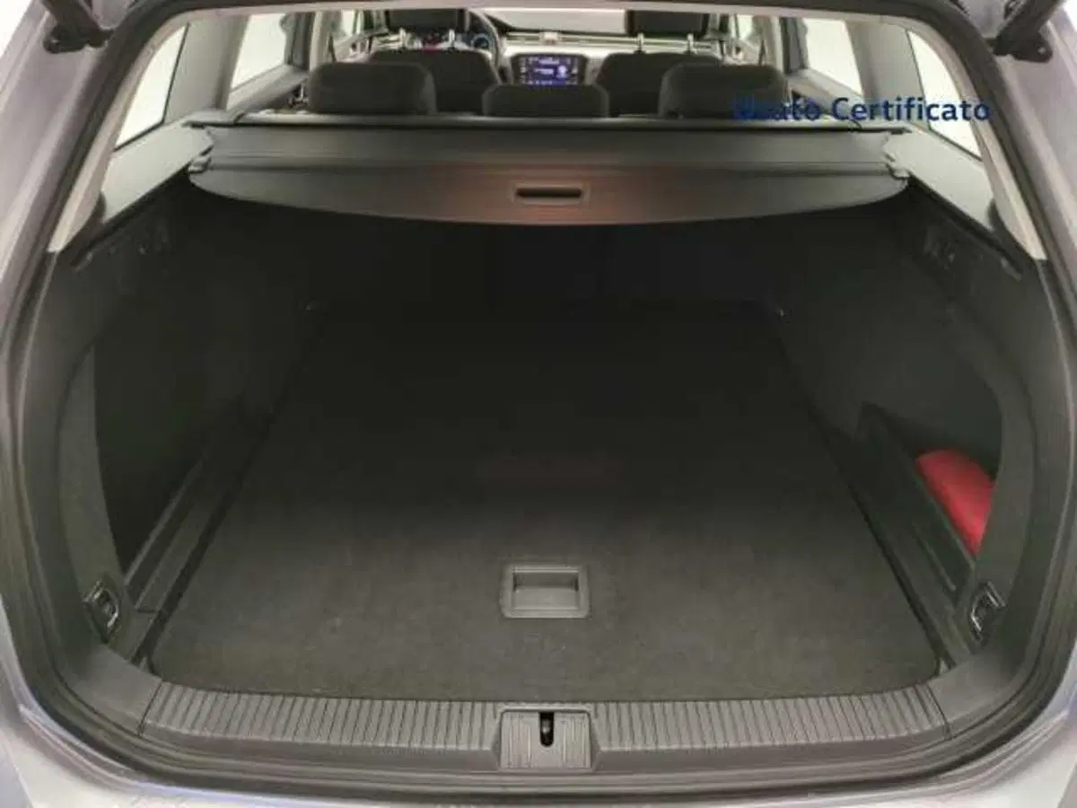 Volkswagen Passat Variant usata a Avellino (8)