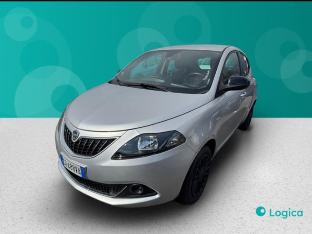 Lancia Ypsilon usata a Biella (5)