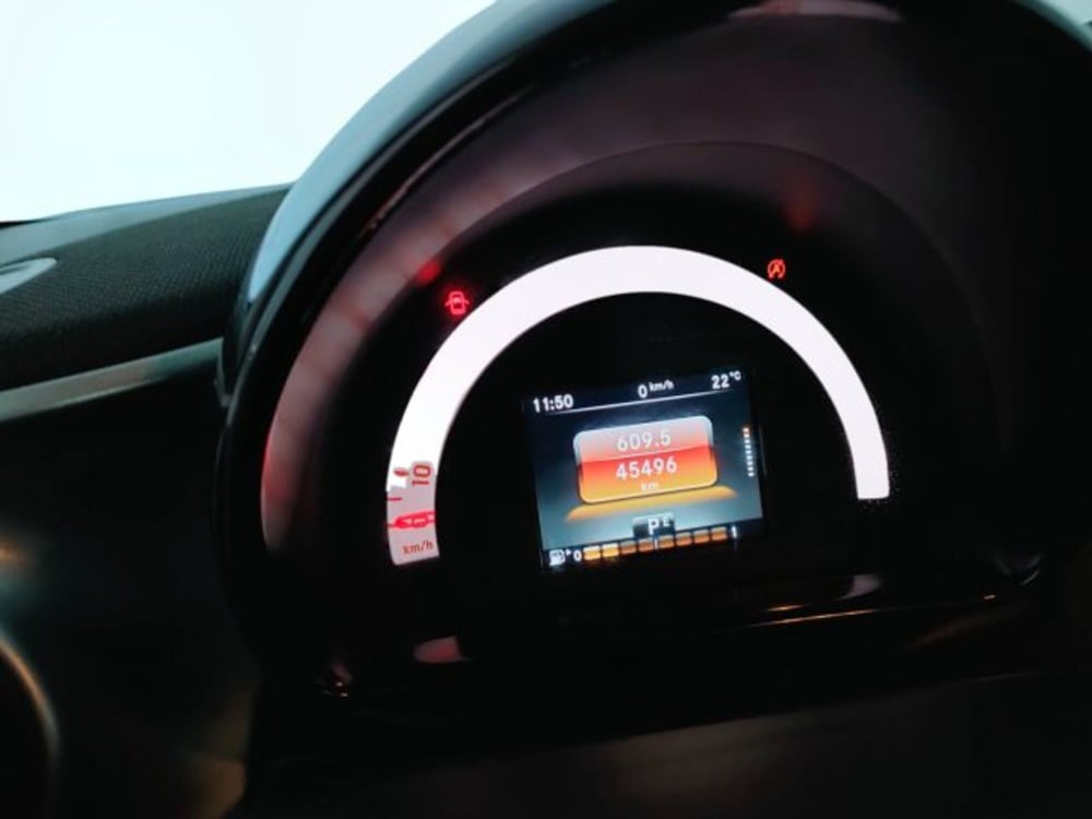 smart Fortwo usata a Ascoli Piceno (14)
