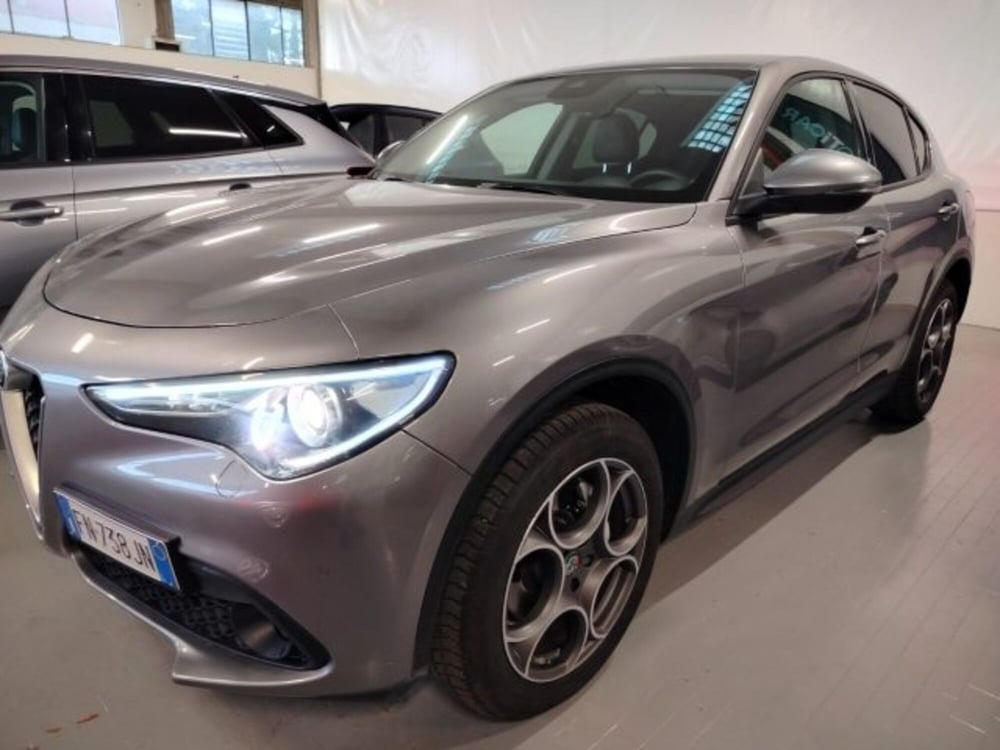 Alfa Romeo Stelvio usata a Forlì-Cesena (5)