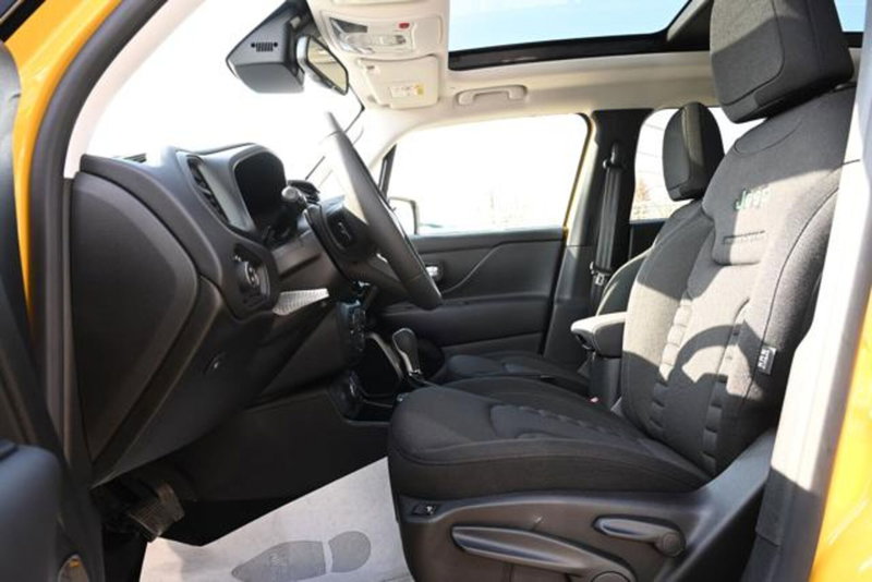 Jeep Renegade nuova a Torino (13)