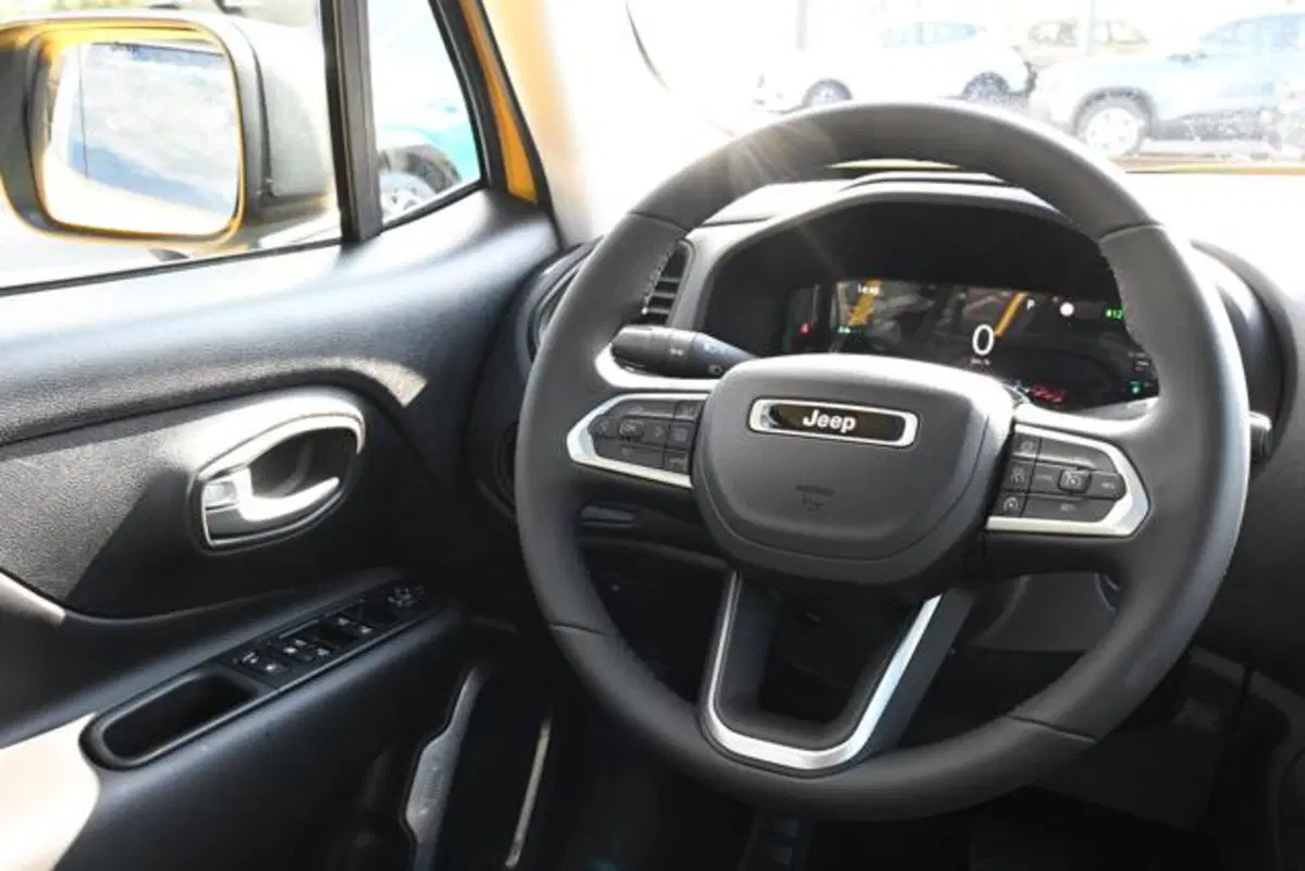 Jeep Renegade nuova a Torino (6)