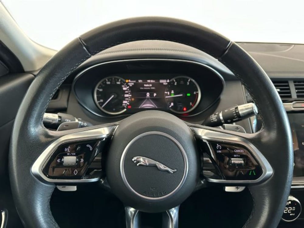 Jaguar E-Pace usata a Modena (11)