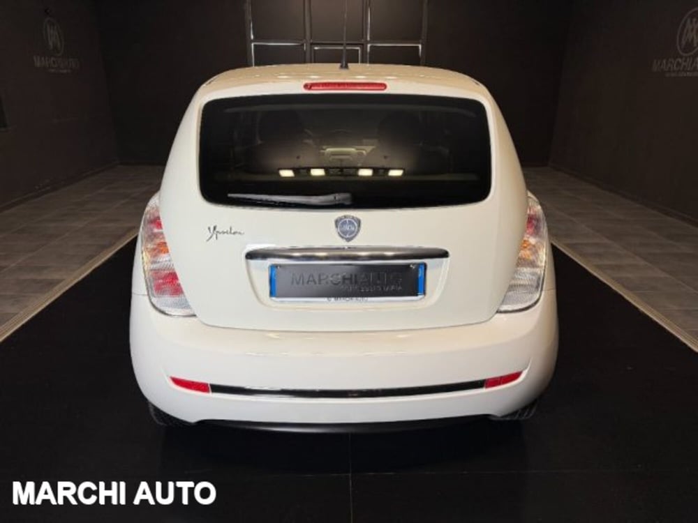 Lancia Ypsilon usata a Perugia (6)